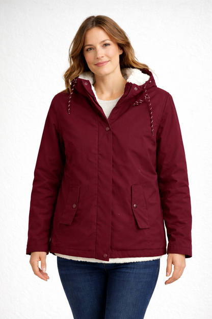 Winterjacke mit Kapuze und Fleecefutter für Damen im Detail