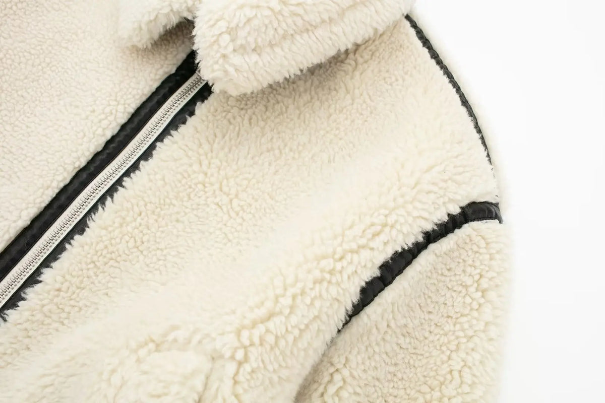 Kuschelige Teddyjacke für warme Winteroutfits