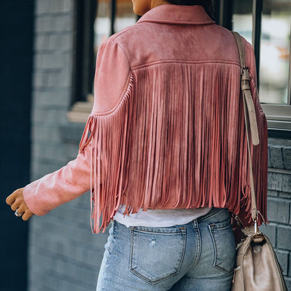Lange Ärmel der wendbaren Crop-Jacke im Detail