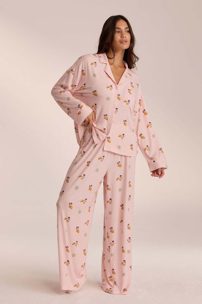 Stilvolles Set für Damen mit Oberteil und weiter Hose mit Mini Muster
