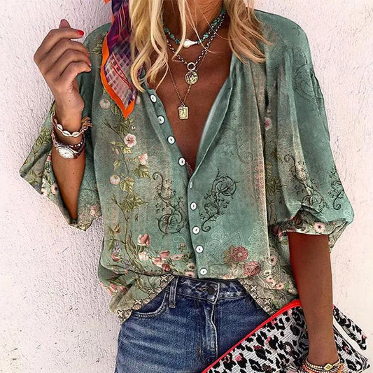 Damenbluse mit Blumenprint und durchgehender Knopfleiste vorne