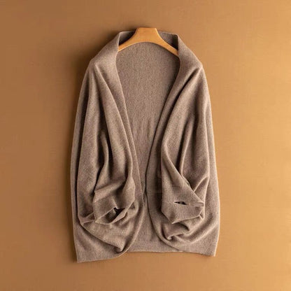 Alpina Merino-Wollschal in eleganter Drapierung