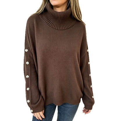 Seitliche Ansicht eines Damen Oversize Rollkragenpullovers