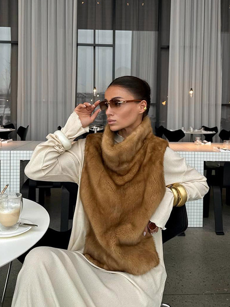 Kunstfell-Wickelschal für warme und stilvolle Winterlooks