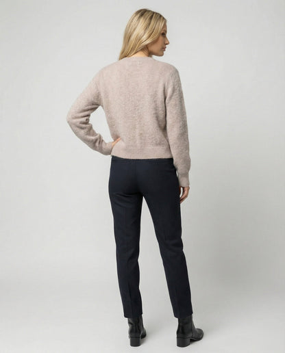 Damen-Cardigan mit sorgfältig verarbeitetem Strickmaterial