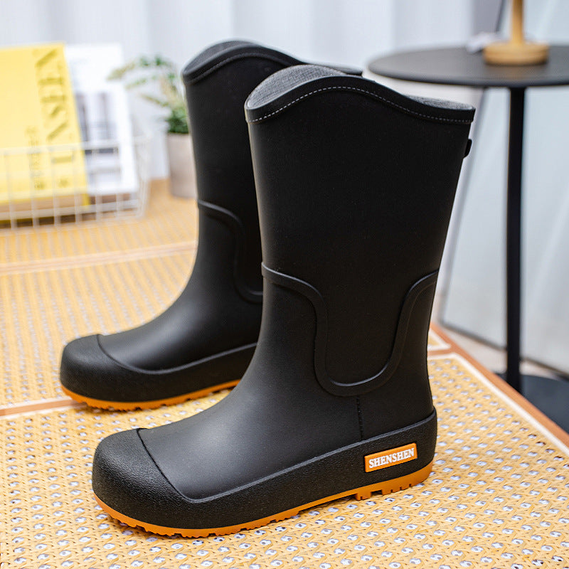 Damen-Gummistiefel mit profiliertem Sohlenbereich und bequemem Schaft