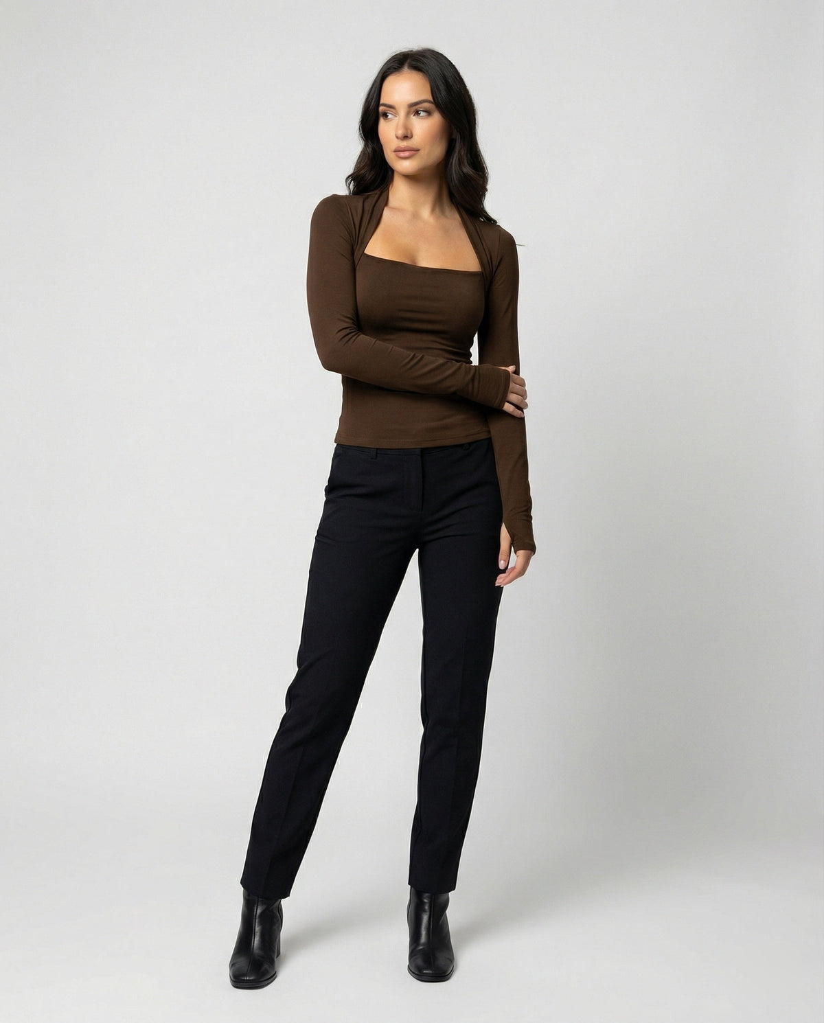 Schwarzes Slim-Fit-Oberteil für vielseitige Damenlooks