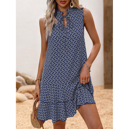 Damen Midikleid mit geometrischem Muster und Schleife in Rückansicht