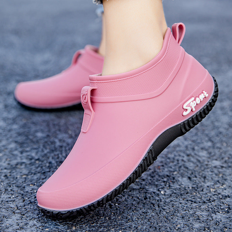 Damen-Gummistiefel von vorn mit hohem Schaft