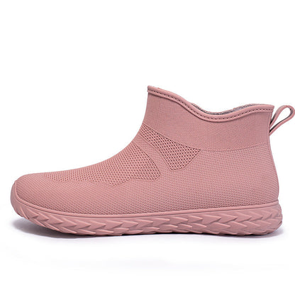 Robuste Gummistiefel für regnerische Tage und nasse Wege