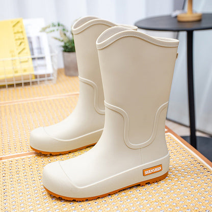 Wasserdichte Regenstiefel für Damen mit markanter Laufsohle