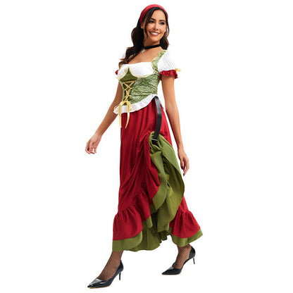 Seitliche Ansicht des Damen-Dirndls mit langem Stufenrock