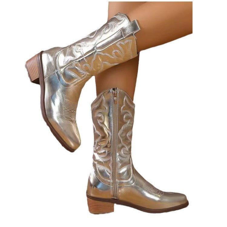 Rückansicht der mittelhohen Cowboystiefel für Damen