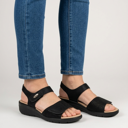 Damen Sandalen Mit Verstellbaren Riemen Und Keilabsatz