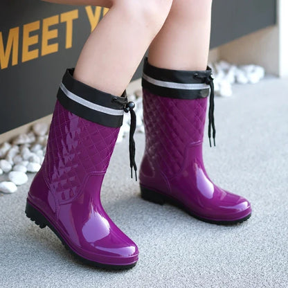 Damen-Regenstiefel im wasserdichten minimalistischen Stil