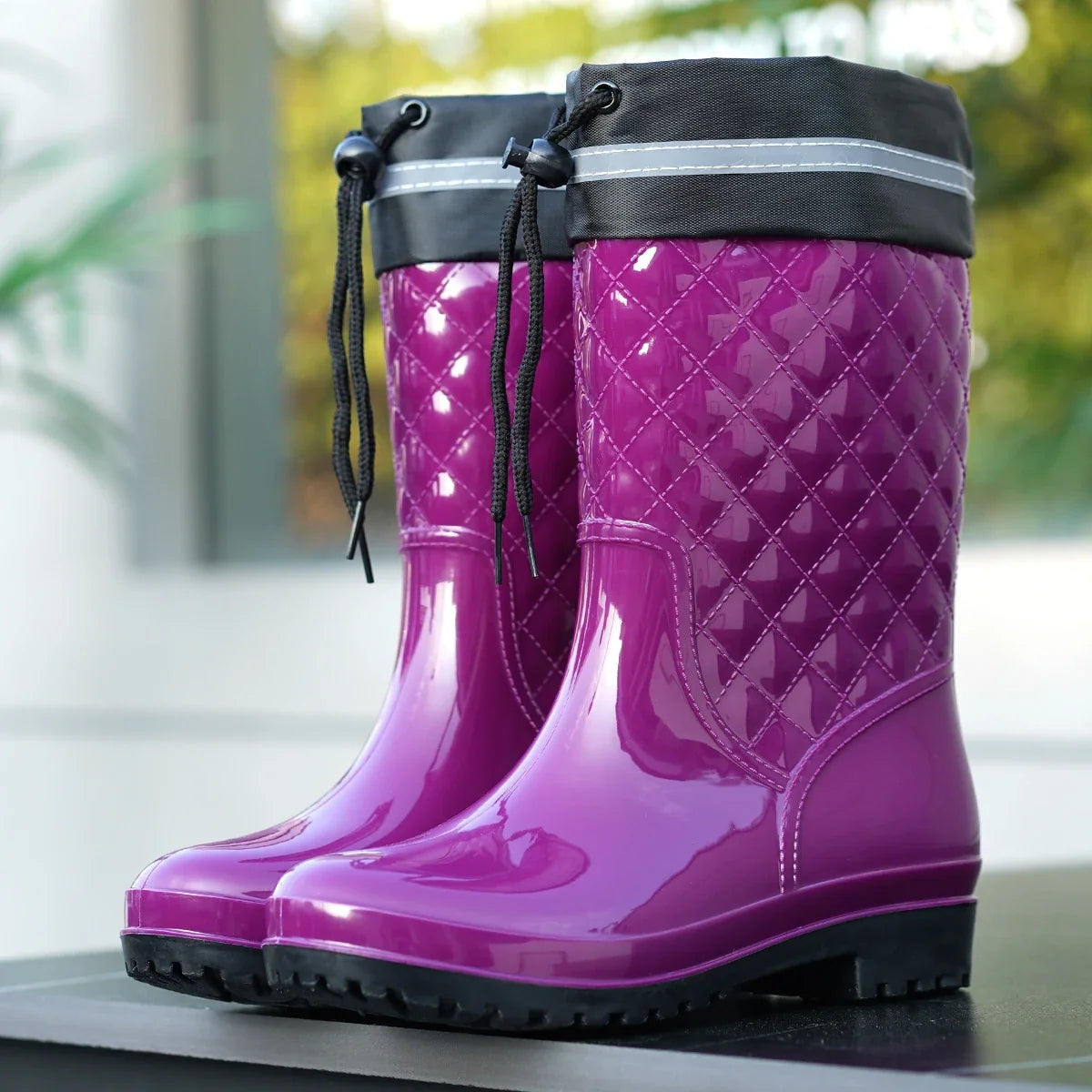 Detailansicht der wasserdichten Damen-Regenstiefel