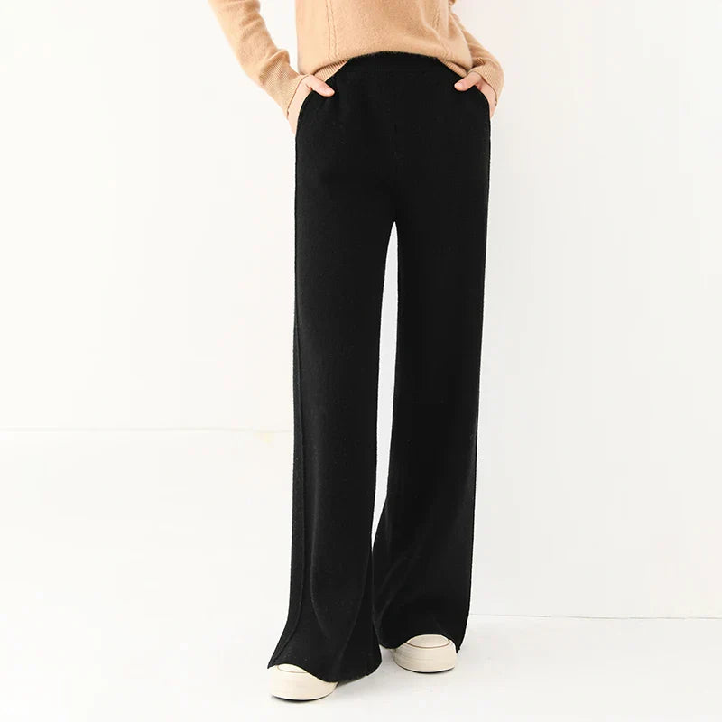 Detailaufnahme der Damen Sweatpants aus Merinowolle mit geradem Bein