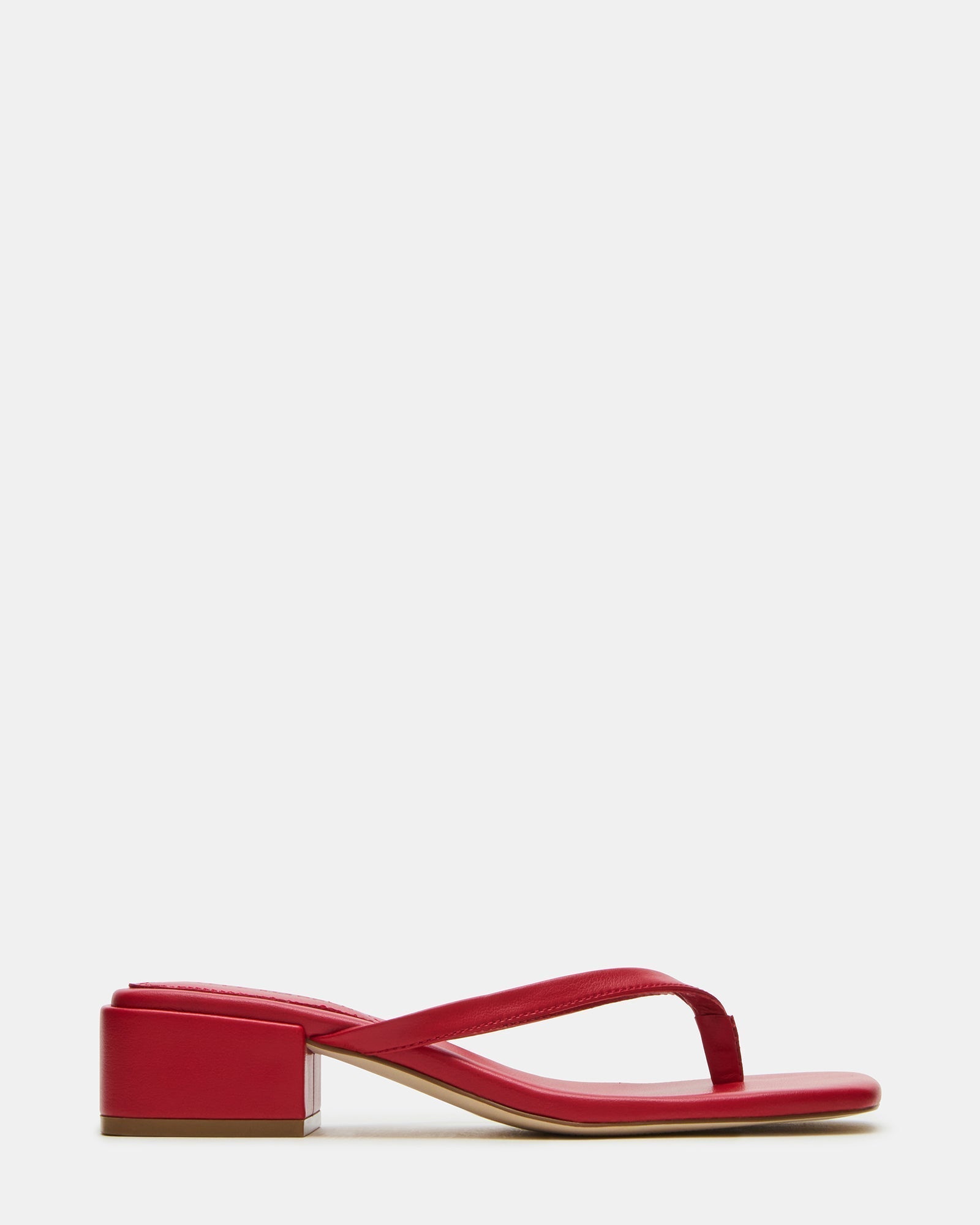 Vegane Damen Sandalen als Mules mit 4,5 cm Absatz seitlich fotografiert