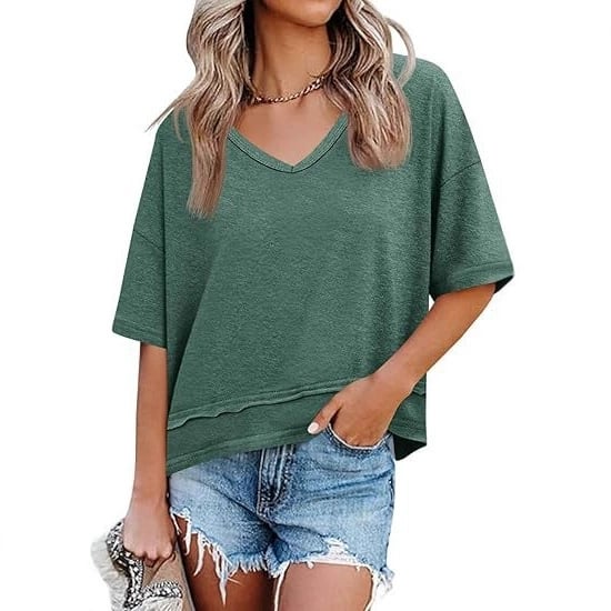 Rückansicht des leichten Damen T-Shirts mit lockerem Schnitt