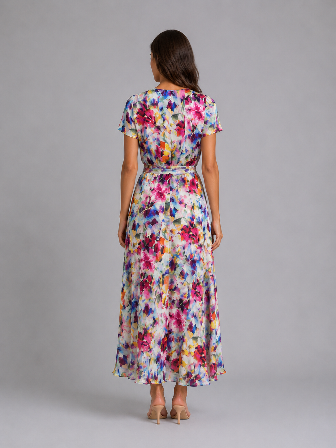 Damen Midikleid mit floralem Muster und Bindegürtel vorne