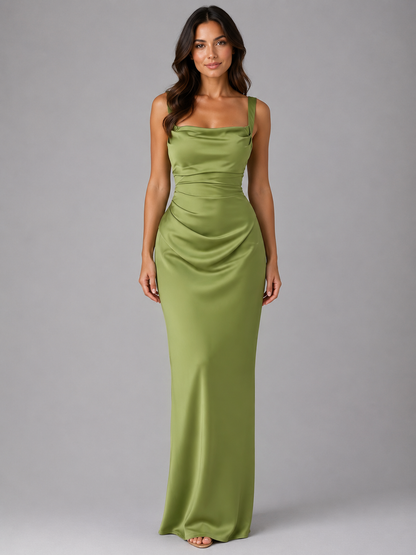 Damen-Satin-Maxikleid mit Raffdetail in eleganter Gesamtansicht