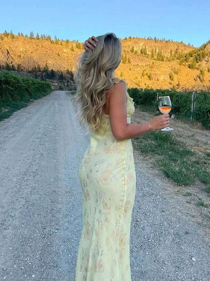 Florales Maxikleid mit tiefem Rückenausschnitt für den Sommer