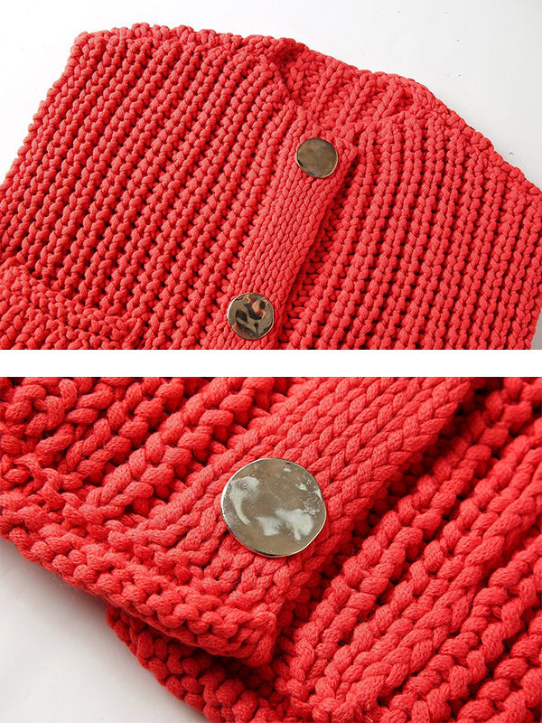 Nahaufnahme der weichen Strickstruktur der ärmellosen Damenweste