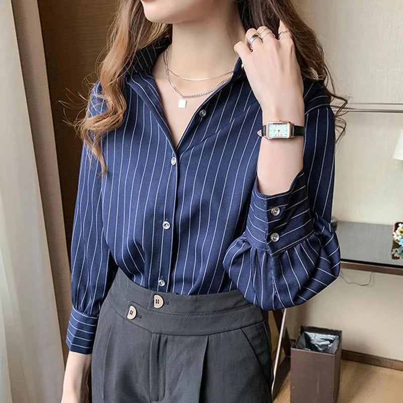 Damen Locker Geschnittenes Gestreiftes Langarmshirt Blau Weiß