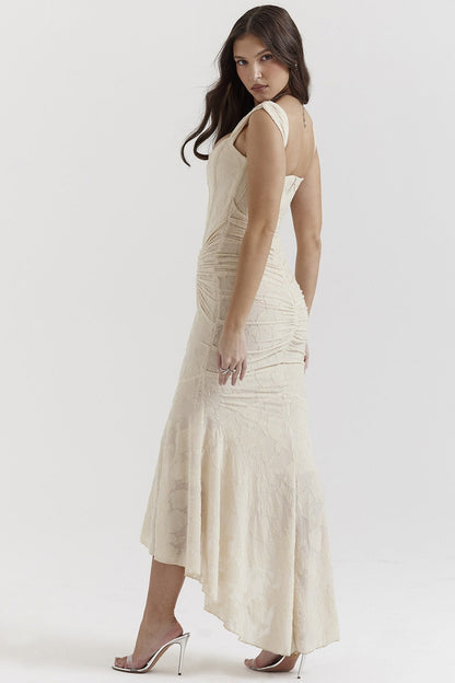 Körperbetontes Maxikleid mit filigraner Spitzenstruktur