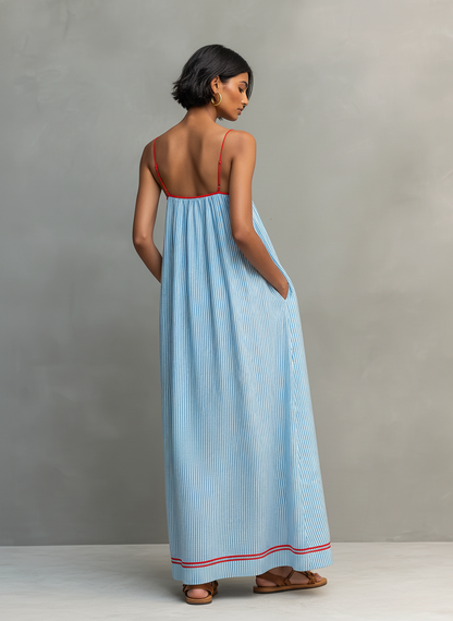 Gestreiftes Maxikleid mit Spaghettiträgern