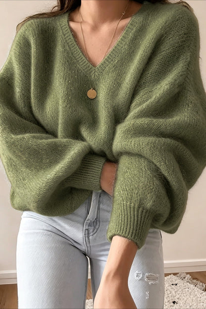 Olivgrüner Oversized Strickpullover mit V-Ausschnitt und voluminösen Ballonärmeln