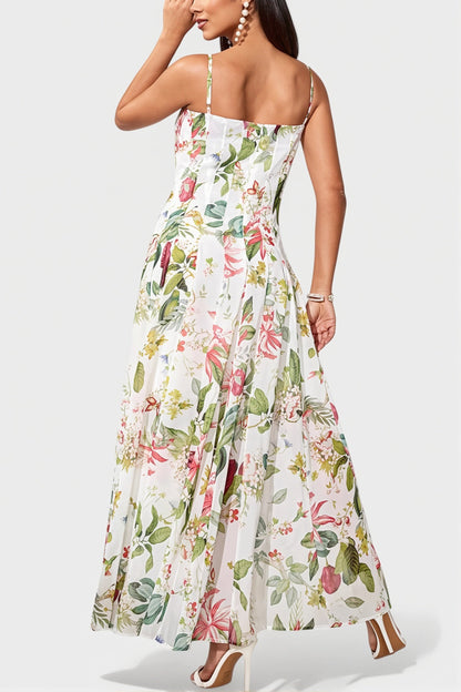 Langes Damenkleid mit Blumenprint und schwingendem Rock in Rückansicht