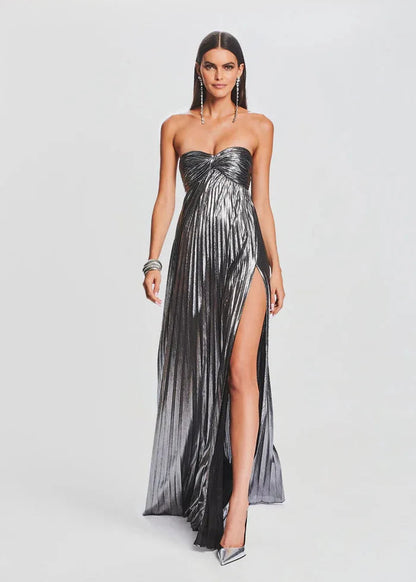 Silbernes trägerloses elegantes Kleid für Hochzeitsgäste