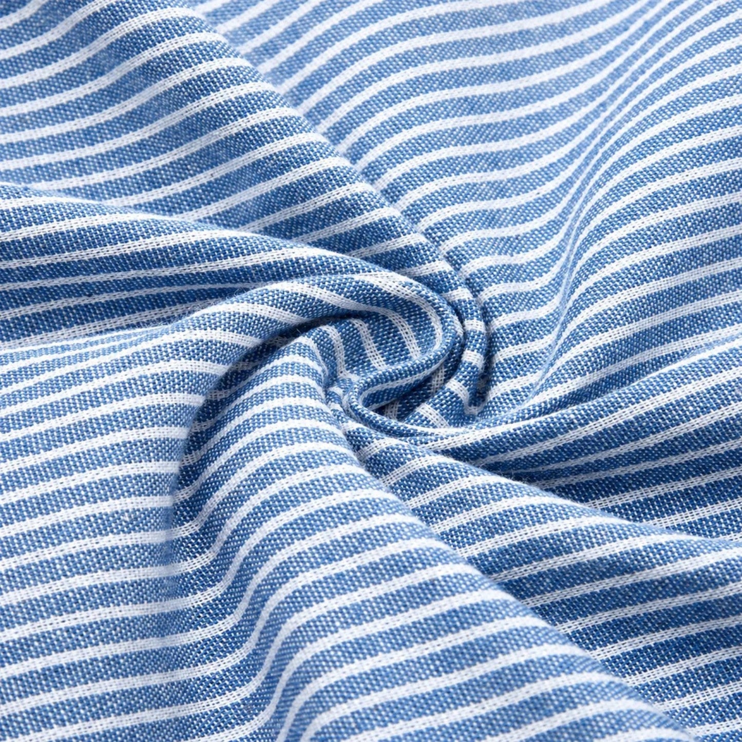 Gestreiftes Midikleid für Damen mit Knopfdetails und Taschen