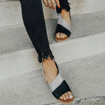 Damen Sandalen zweifarbig mit luftigen Cut-outs und bequemer Innensohle, Detailansicht