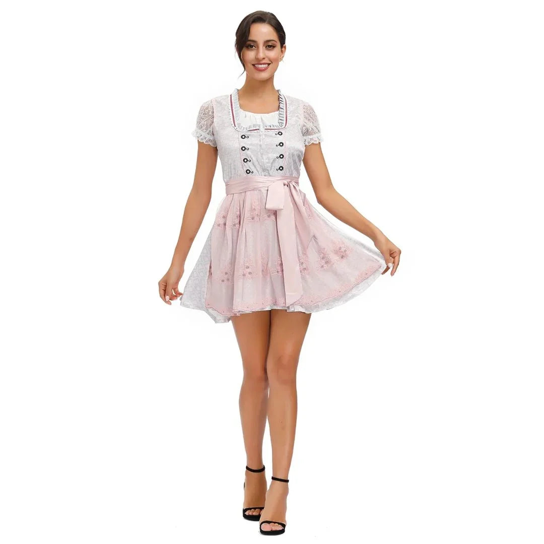 Damen-Dirndl von vorne mit traditioneller Trachtenoptik