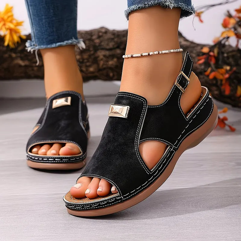 Damen Keilsandalen als Paar in eleganter Produktansicht