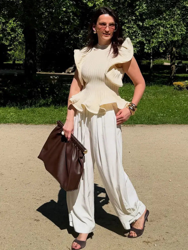Ärmellose Bluse mit Volant-Saum, eng anliegend, einfarbig für Damen