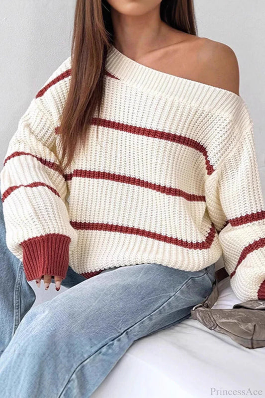 Damen Strickpullover gestreift mit Off-Shoulder-Ausschnitt vorne gezeigt