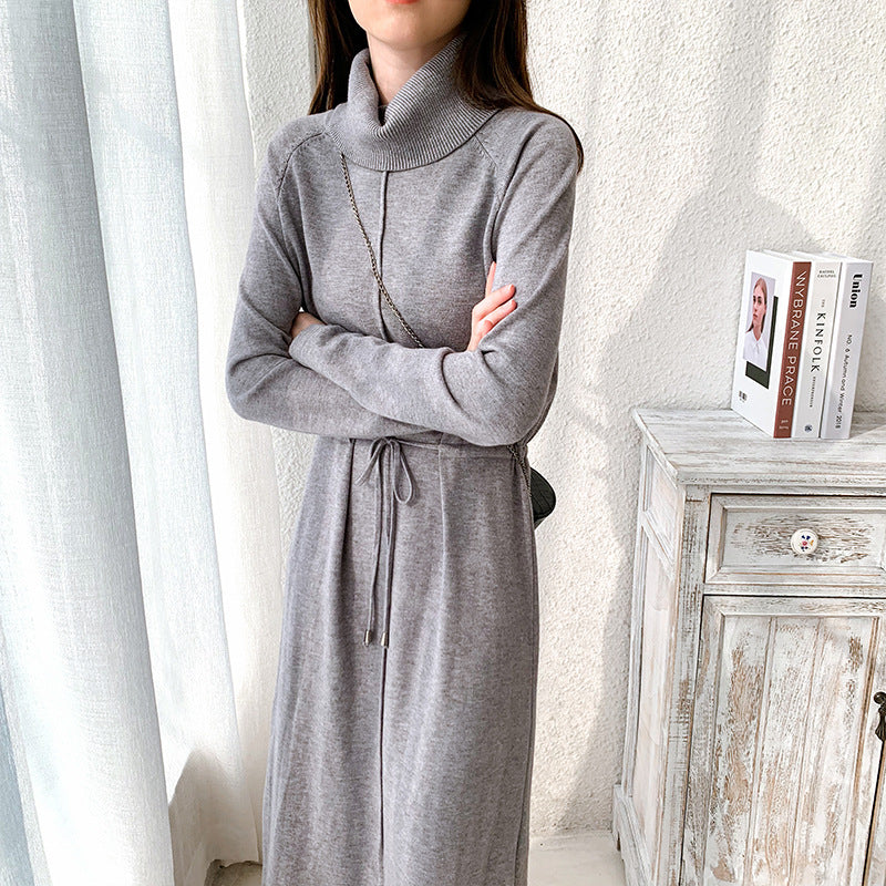 Damenkleid aus Strick für Frühjahr und Herbst