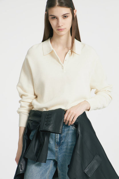 Polo-Strickpullover als vielseitiges Outfit für den Alltag