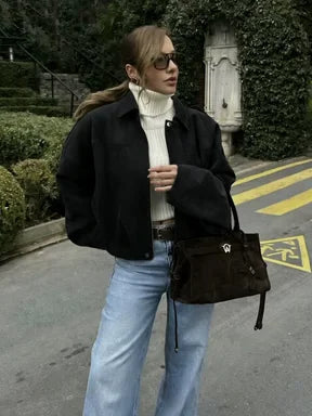 Damen Jacke aus Polyester in weiter Passform mit Cargo-Taschen und überschnittenen Schultern