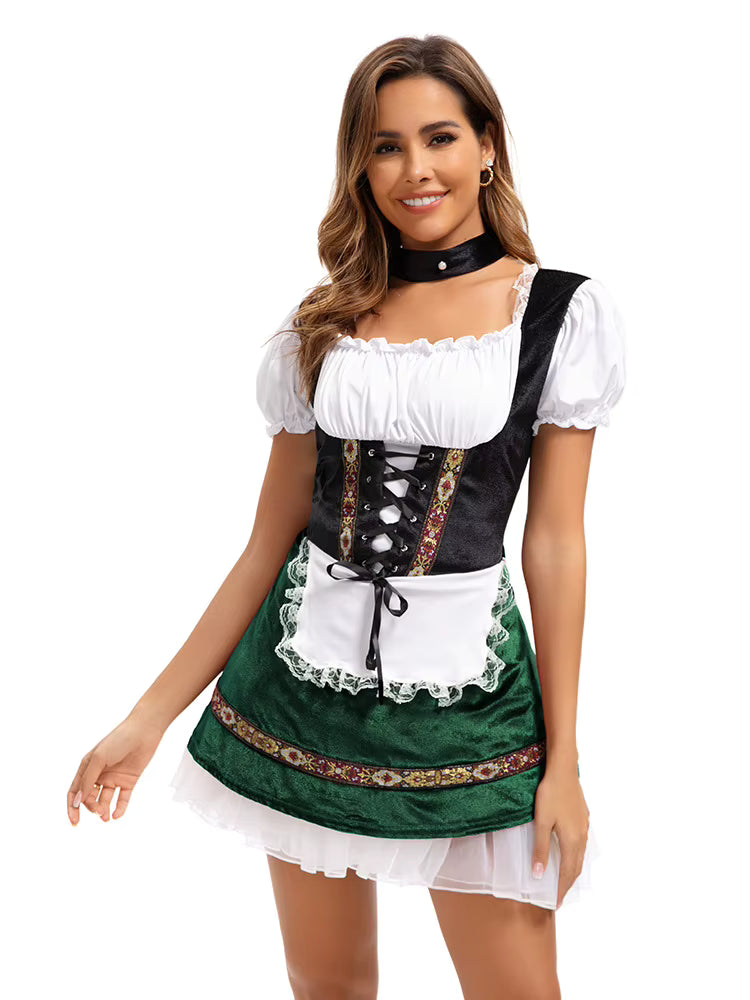 Damenkleid im Trachtenstil mit dekorativer Schnürung am Mieder