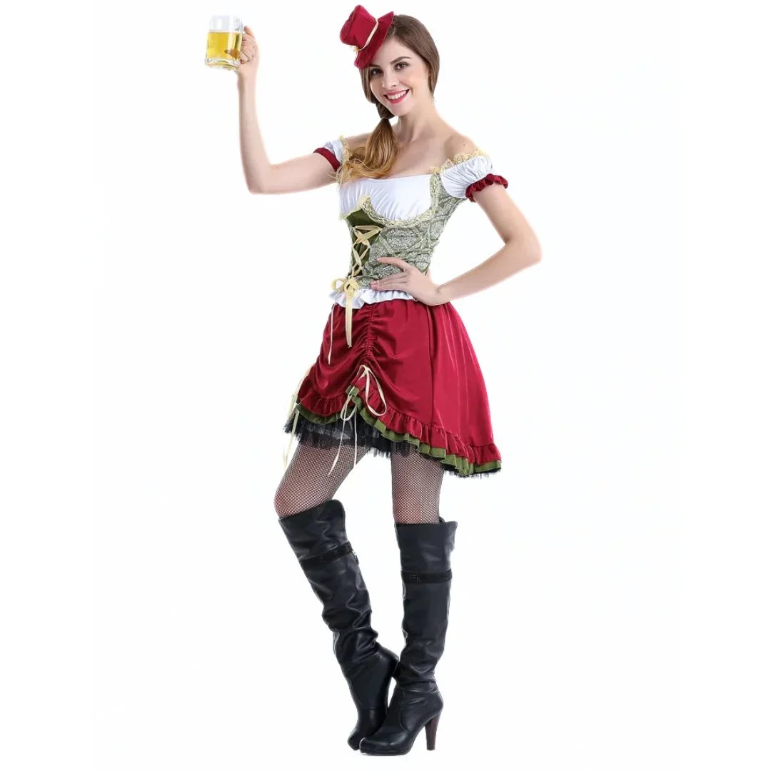 Nahaufnahme der traditionellen Schnürbrust am Damen-Dirndl