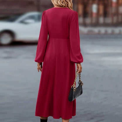 Vielseitiges Damenkleid mit klassischer Knopfleiste
