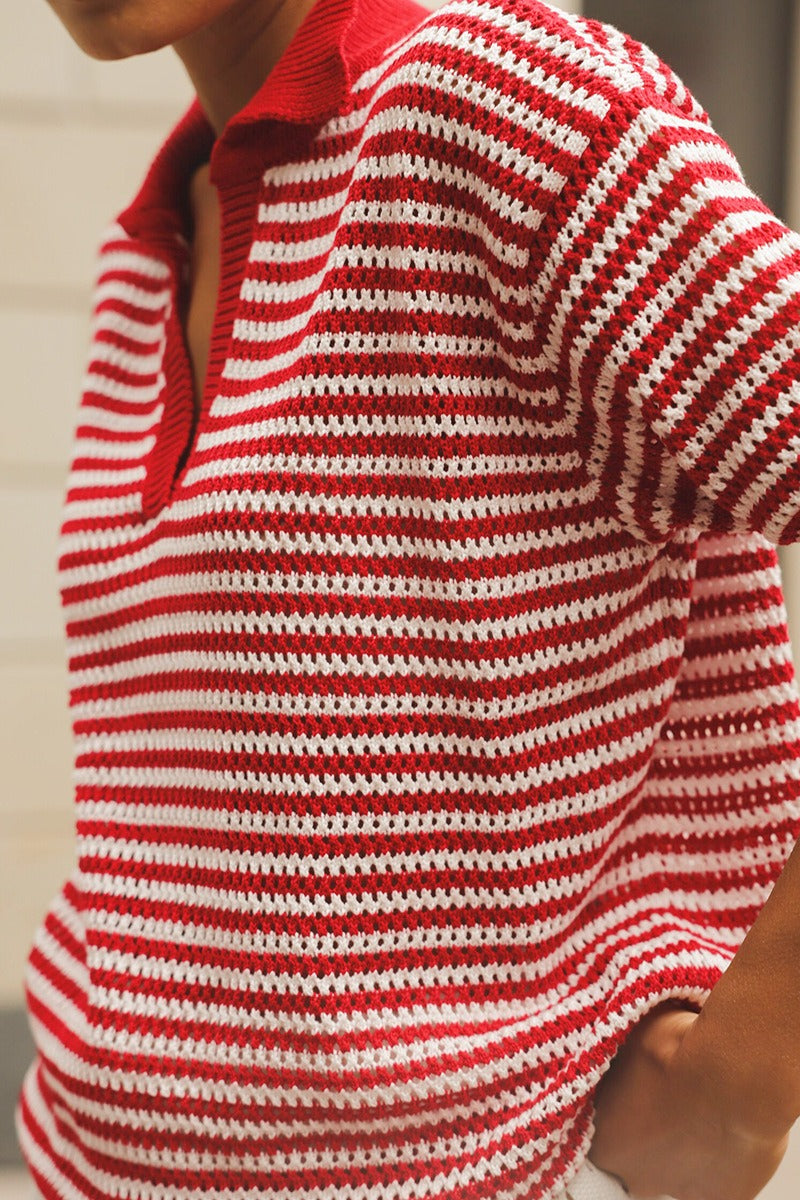 Gestreifter Kurzarm Strickpullover Mit Polokragen