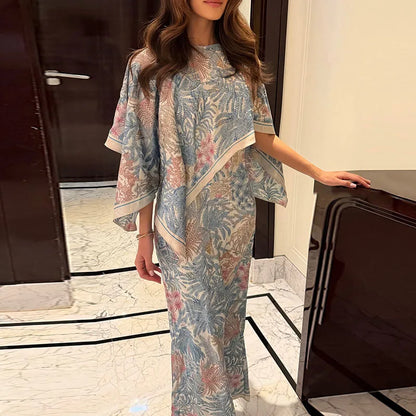 Maxikleid für Damen mit figurbetontem Schnitt, Blumenmuster, Cape-Overlay und Stola