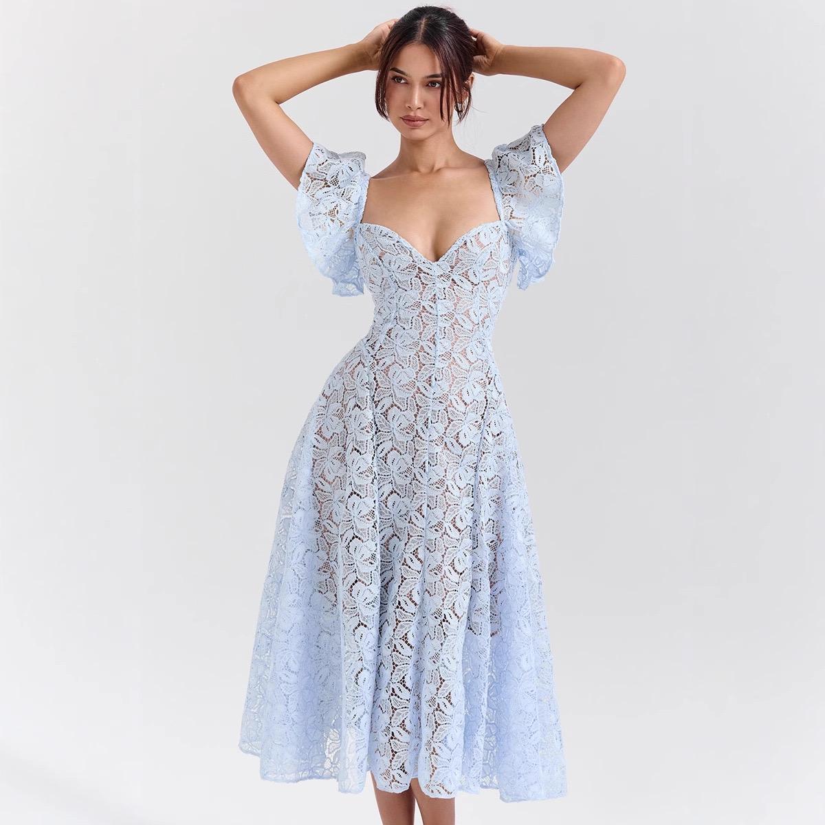 Spitzen Kleid mit Glockenärmeln Midi Blau