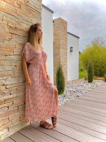 Pudersamtrotes Boho-Kleid mit Schlitz
