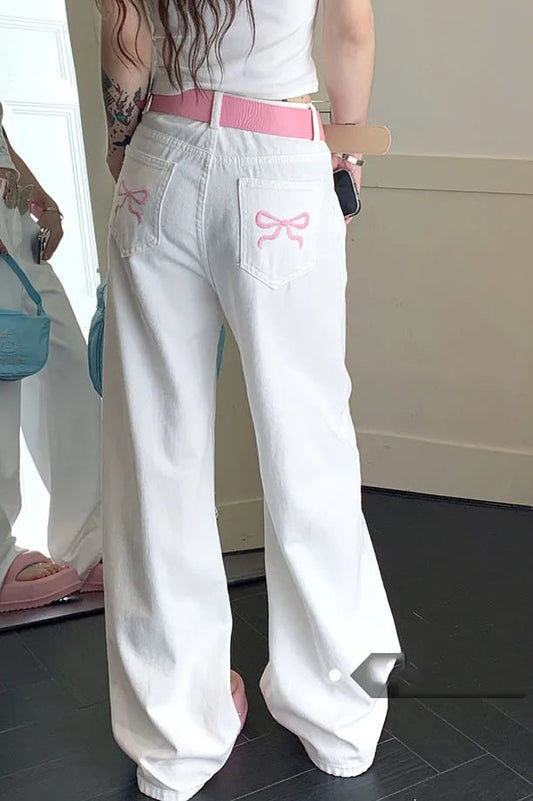 Damen Wide Leg Jeans in Rosa mit Stickerei, Vorderansicht